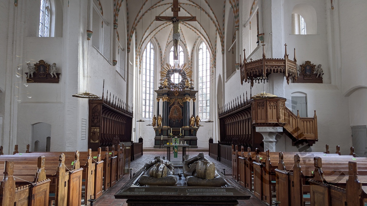 Im inneren der Bordesholmer Klosterkirche